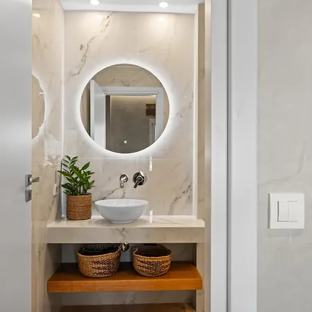 Aparthotel Nikos 4*