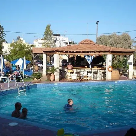 Nikos 4*