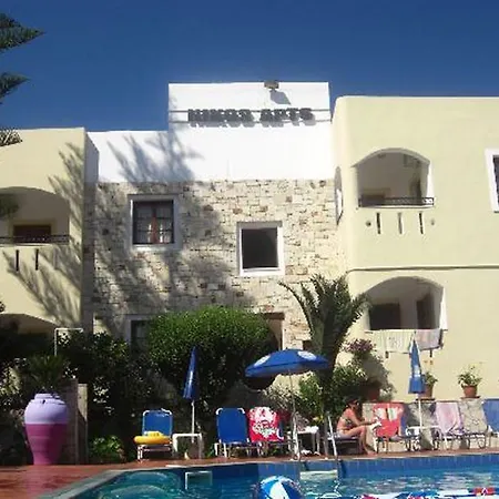 Nikos Aparthotel